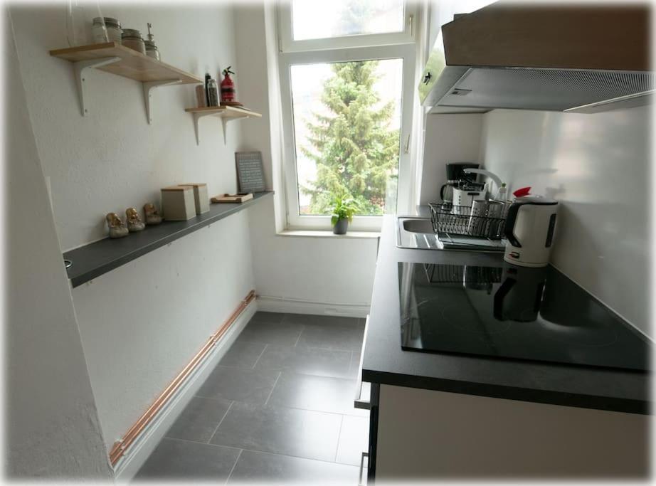 Altbaucharme! 2Zimmer, Zentral Und 24H Check-In Kiel Exterior foto